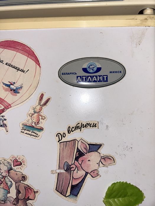 Продам холодильник