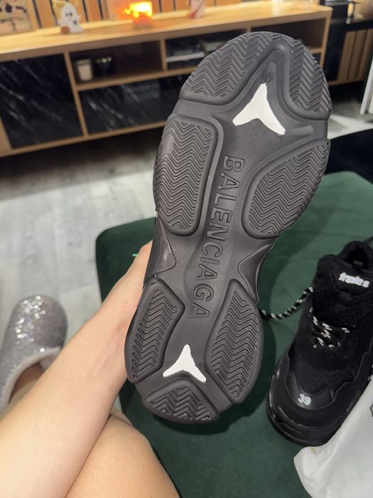 Balenciaga 39 NOI