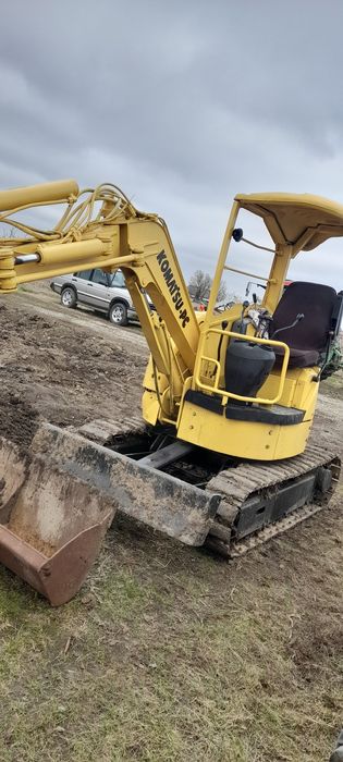 Vând escavator Komatsu și Iveco Daily