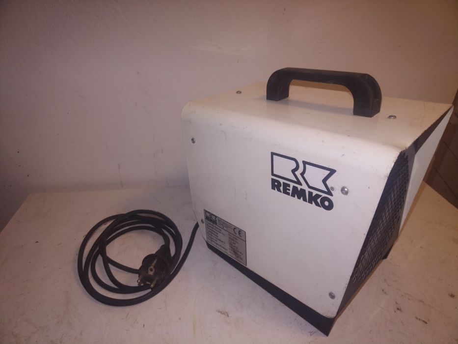 Електрически калорифер REMKO 2. 2kw Germany 
Мощност на отопление 2.2k