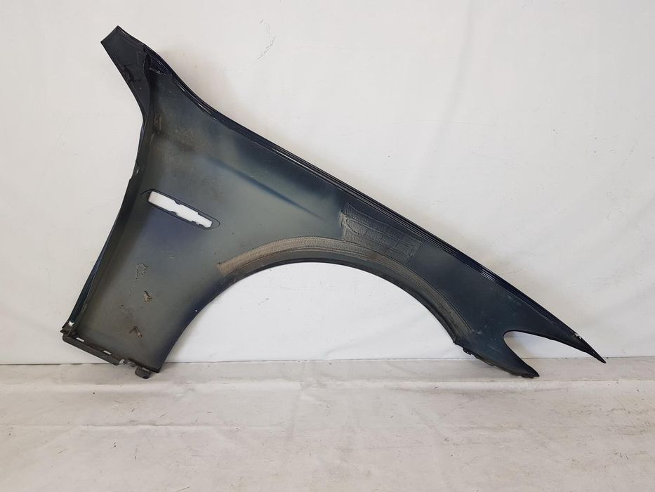 Aripa stanga fata BMW Seria 5 F10 F11 dupa 2010