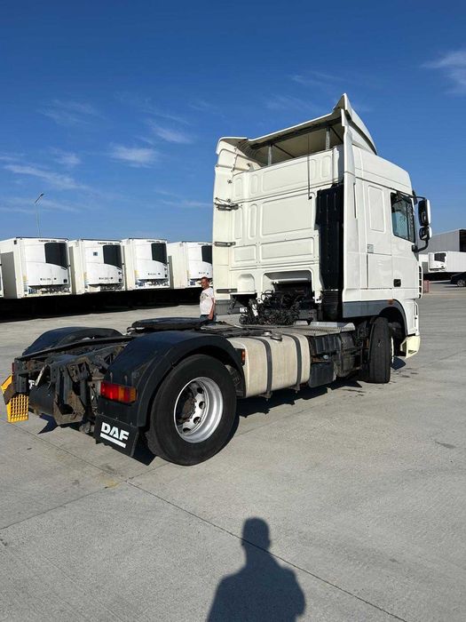 Cap tractor DAF XF 105  460 hp - 2011