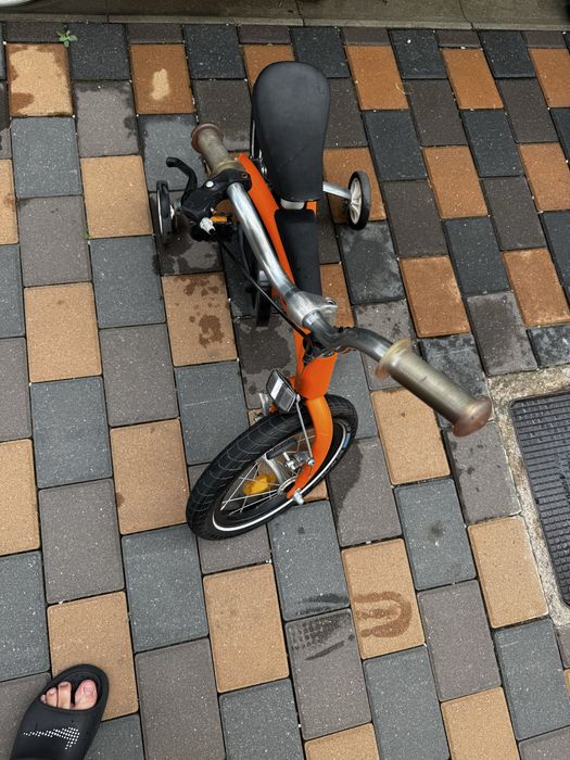 Bicicleta copii bmw pe 14