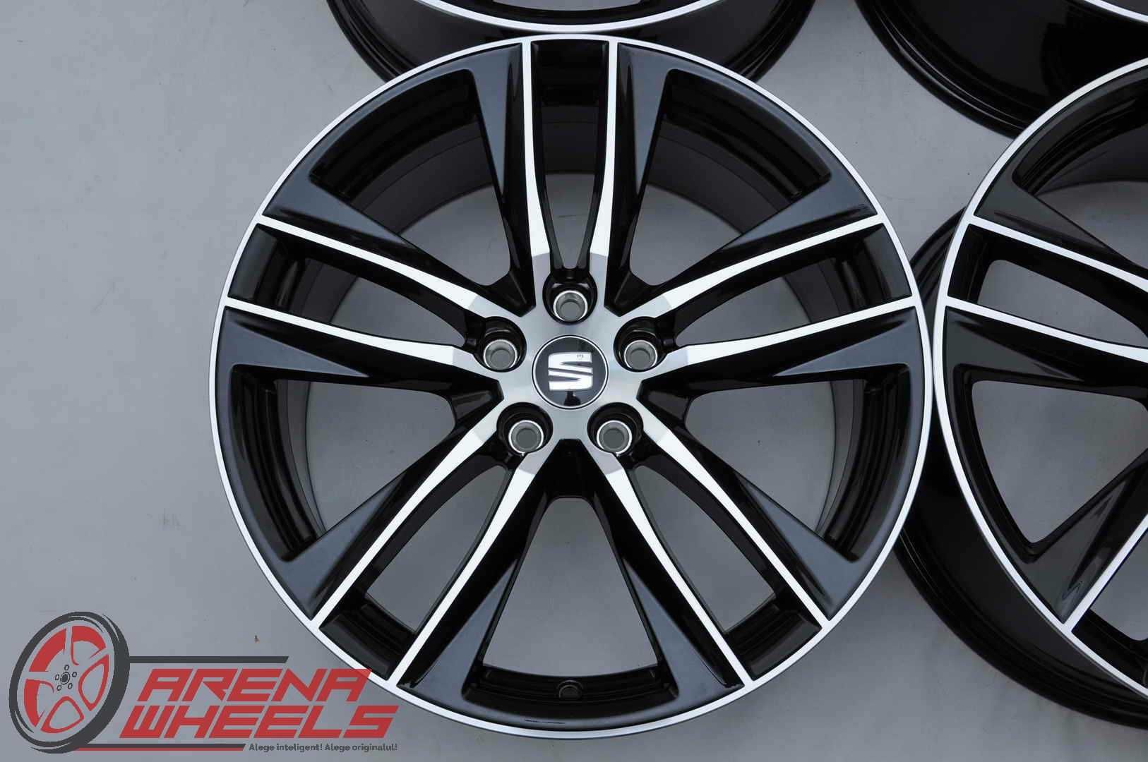 Jante Noi 19 inch Originale Seat Leon Cupra 5F R19 Bicolor