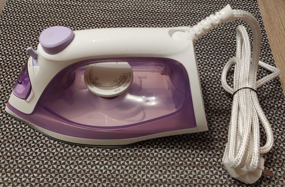 Ютия PHILIPS 1800W  в гаранция