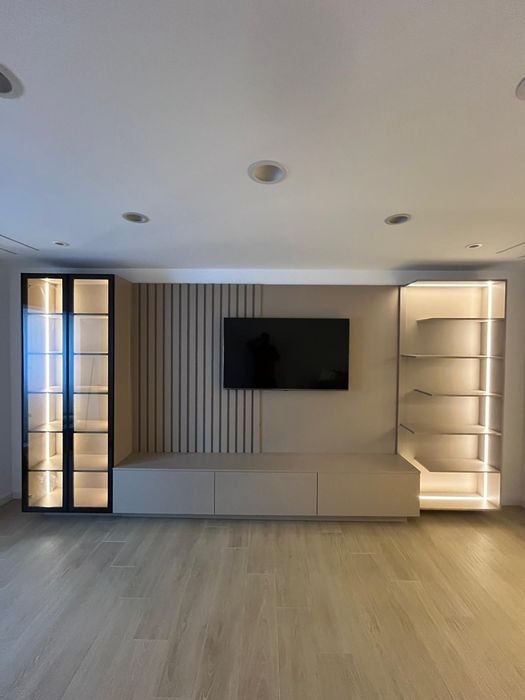 Mobilier la comanda, montaj mobila