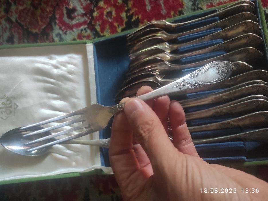 Ложки и Вилки из Милхёра в комплекте