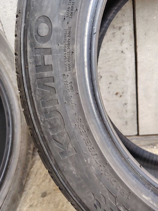 Kumho 225 55 17 летни гуми