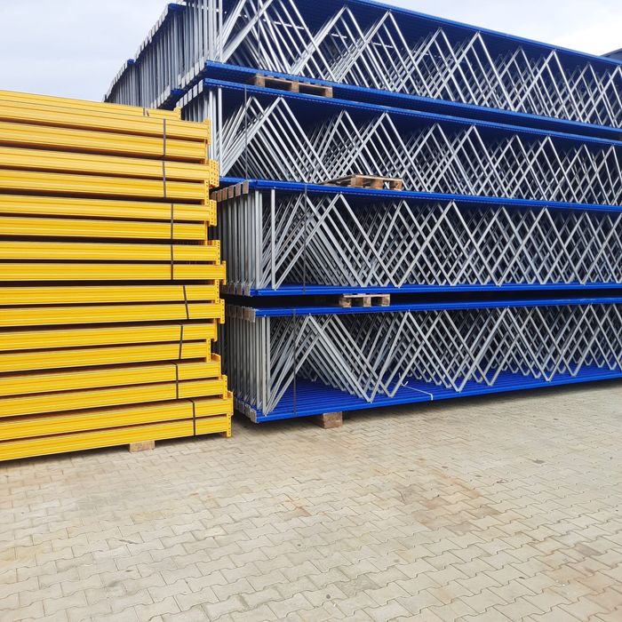 Rafturi metalice reglabile