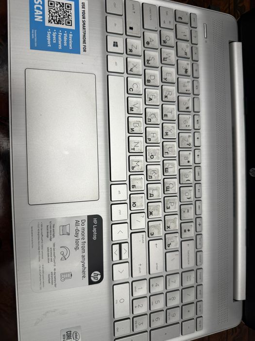 Ноутбук HP Core i3 15.6 Дюйм