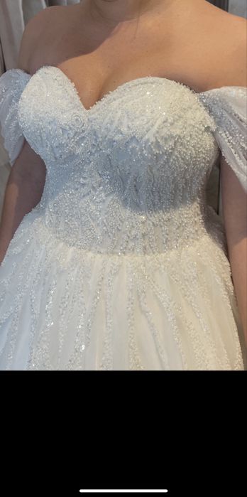Vând rochie de mireasă