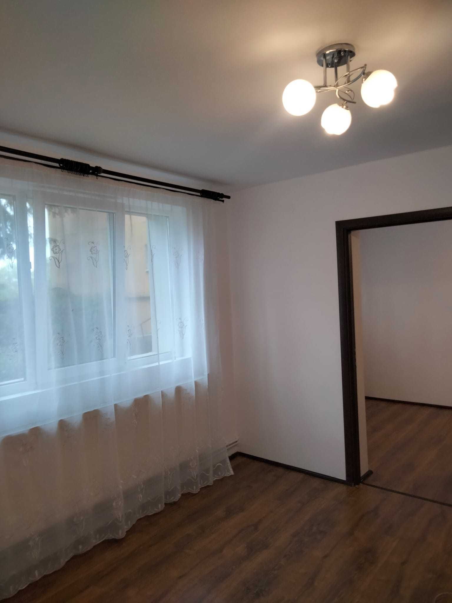 Închiriez apartament 2 camere
