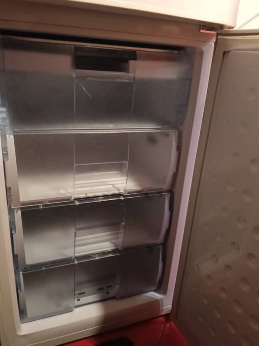 Combina frigorifica Arctic