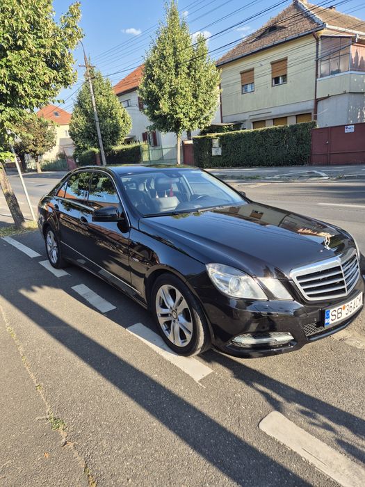 Mercedes E  W212 2011