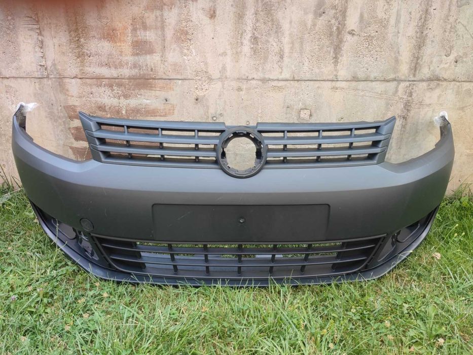 Предна Броня VW Кади 2010-2015 Цяла черна Нова Cady Caddy Cadi