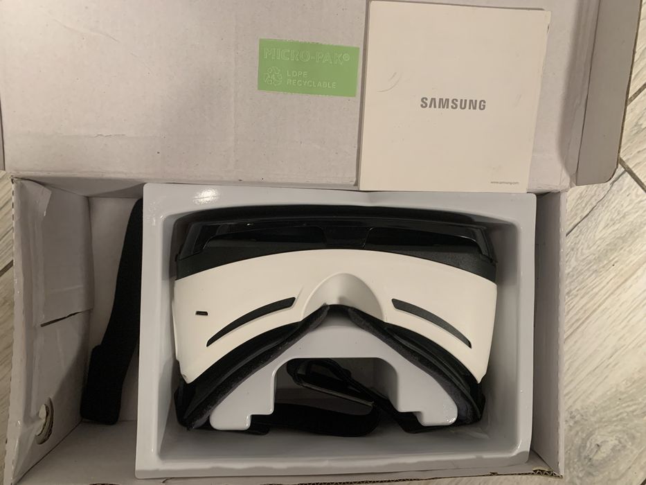 Ochelari virtuali comparibili pt samsung s 7