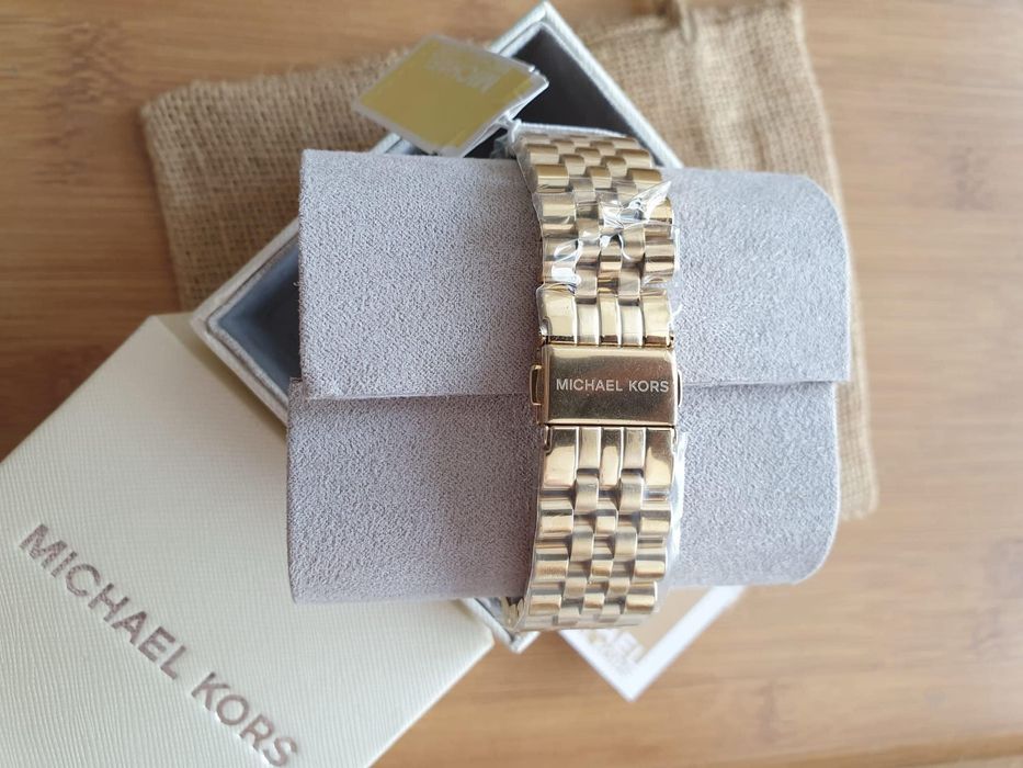 Ceas Michael Kors dama Colectia Lexington Gold