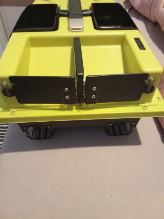 Лодка за захранка