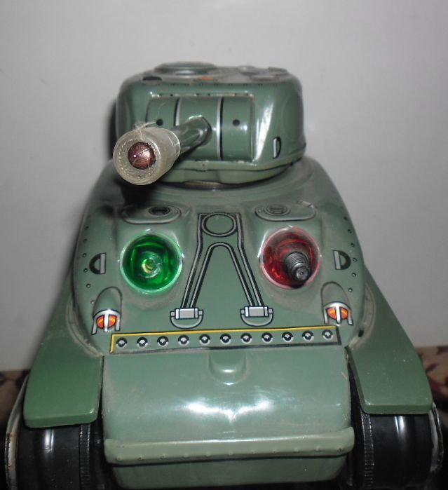 метална играчка Модел На Танк  M-4 sherman japan battery 1960 г