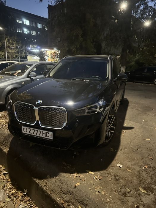 Bmw iX1 2024 yil 10000km