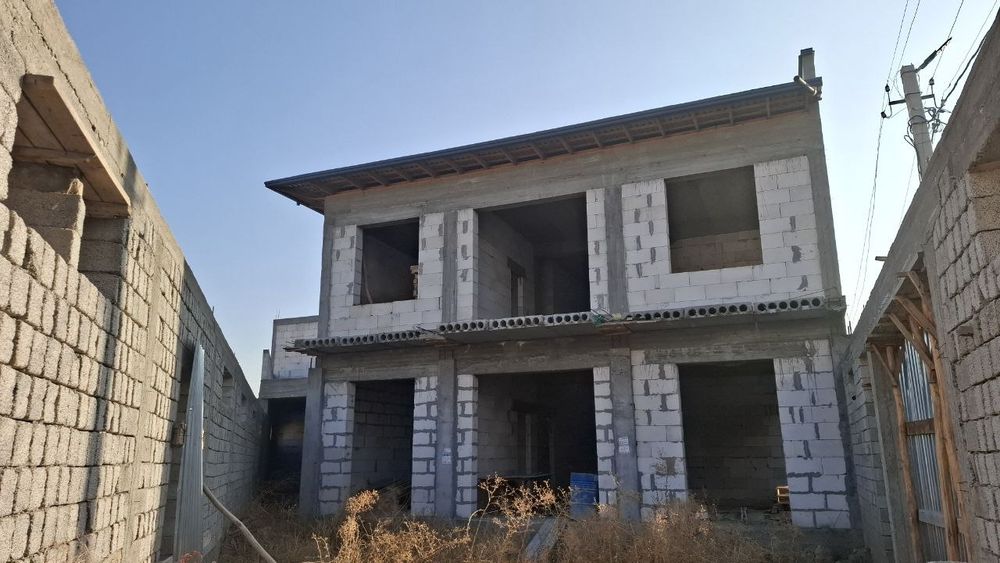 Учкахрамонда коробка участка сотилади