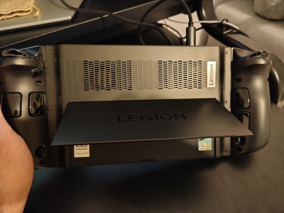 Legion Go Z1 extreme în garanție