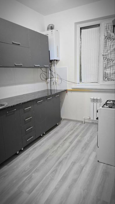 Zangiota tumani Solnichniyda teshiy ko'prikdan o'tganda