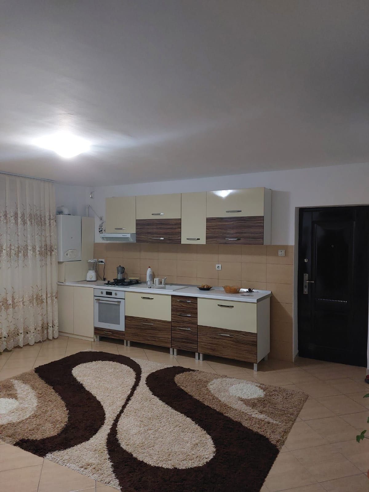 Vand apartament 2 camere