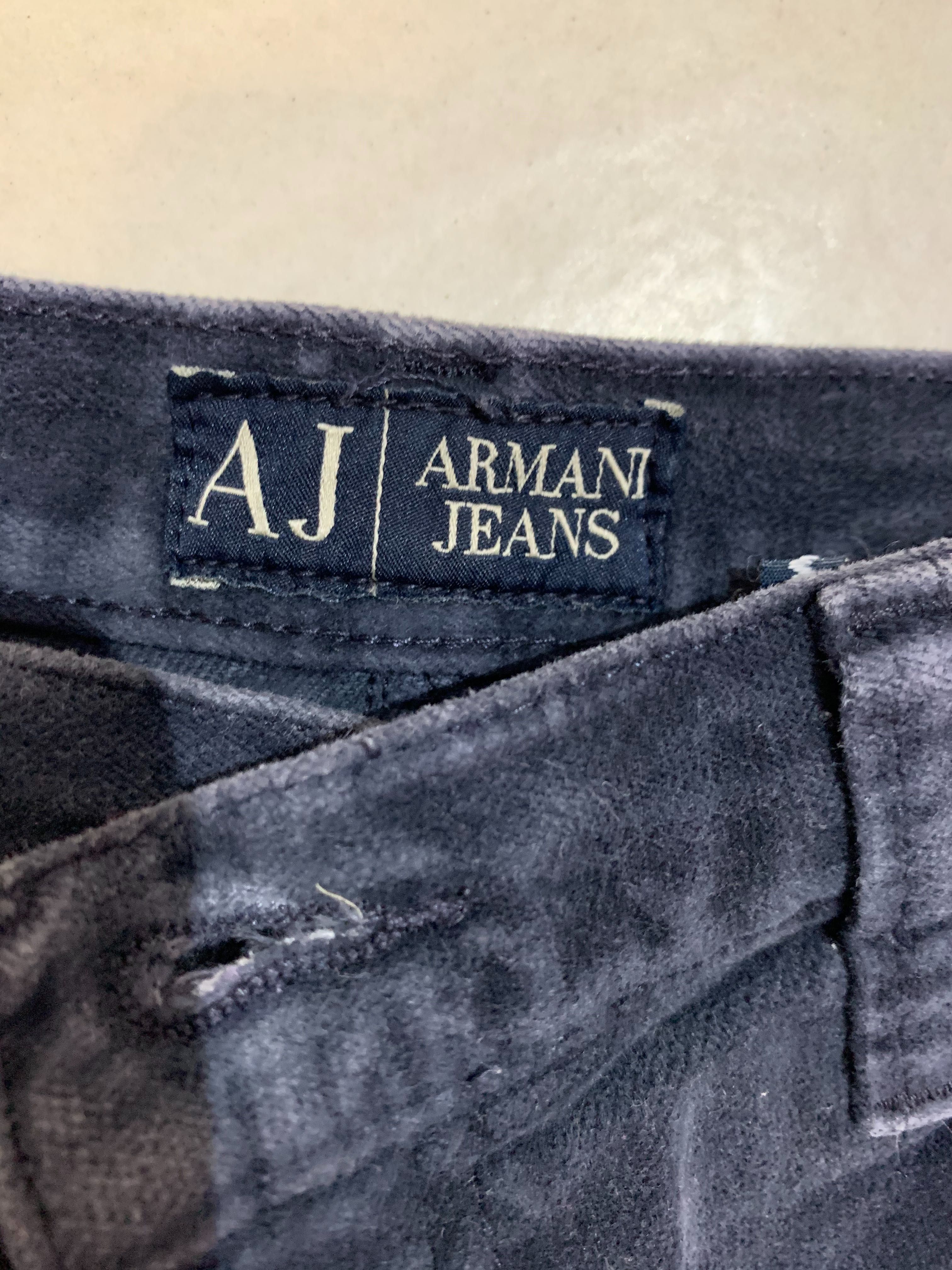 Оригинални Armani Jeans дънки от фин плюш, размер 28 IT