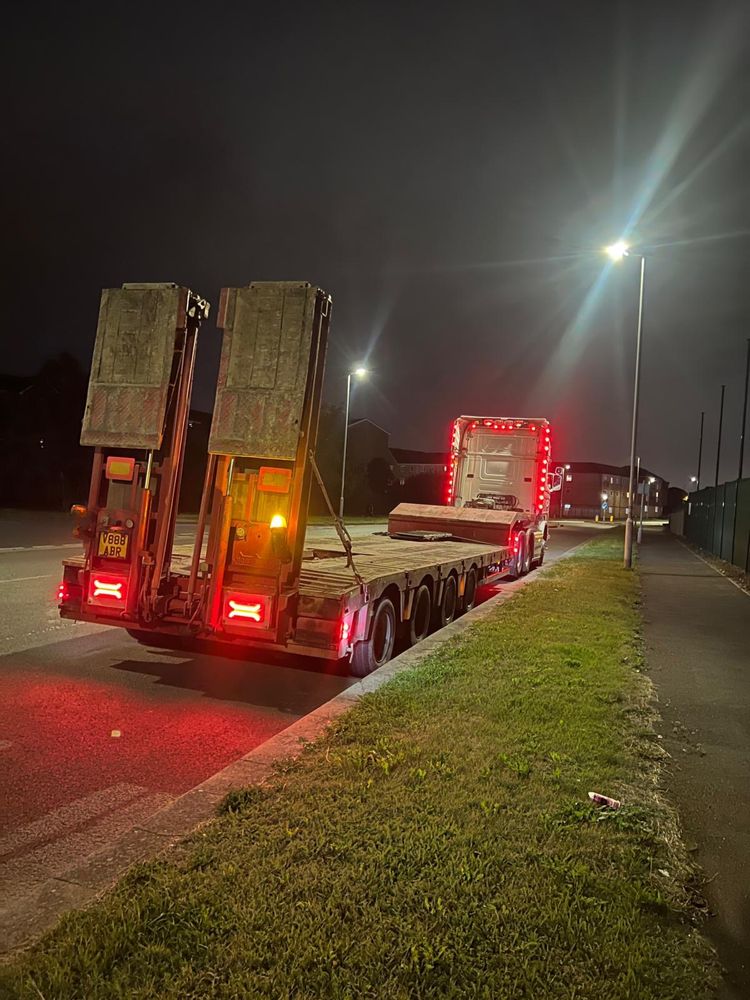 Trailer agabaritic Nooteboom 3 si 4 axe