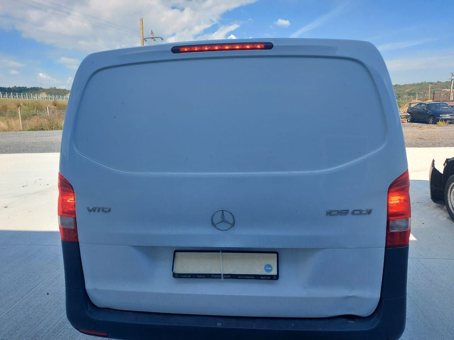 Dezmembram Mercedes Vito, an 2017, motor 1.6 CDI, cutie manuala