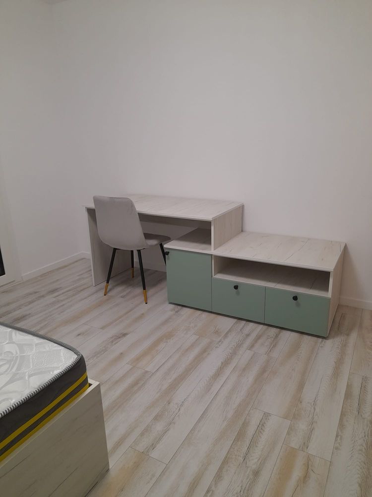 Mobilier tineret