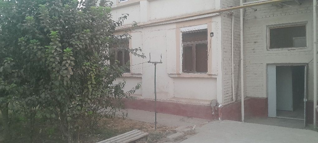 Квартира сотилади