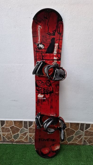 Placa snowboard 150 cm cu legaturi