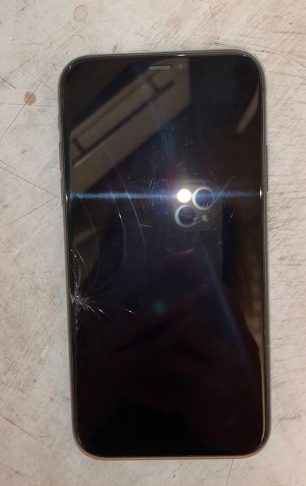 iPhone 11 продам срочно
