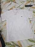 Vand Tricou lacoste nou cu eticheta