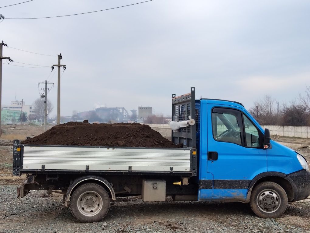Pamint negru pt gradina închirieri buldoexcavator