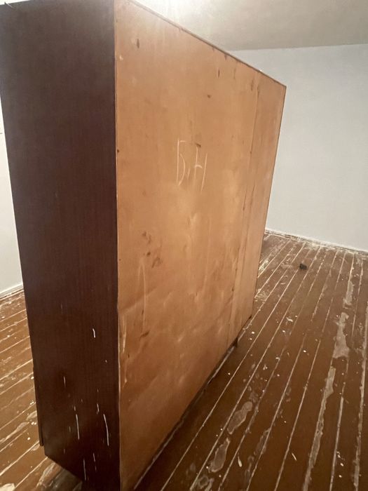 Продается сервант не дорого