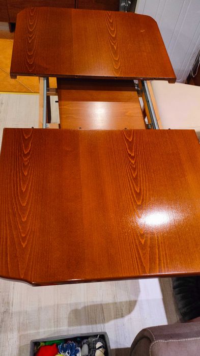 Разтегателна трапезна маса, масив + 6 броя трапезни столове Еко кожа