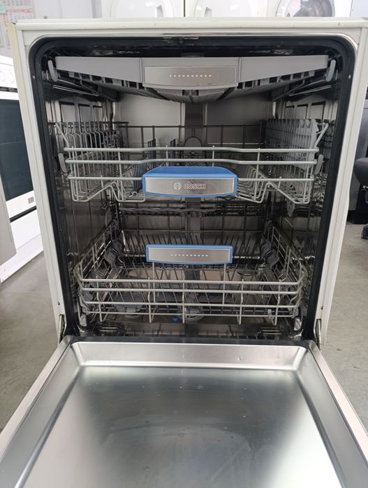 Съдомиялна машина BOSCH Active Water Eco