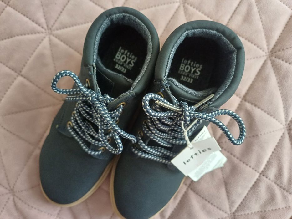 Детски боти Lefties
