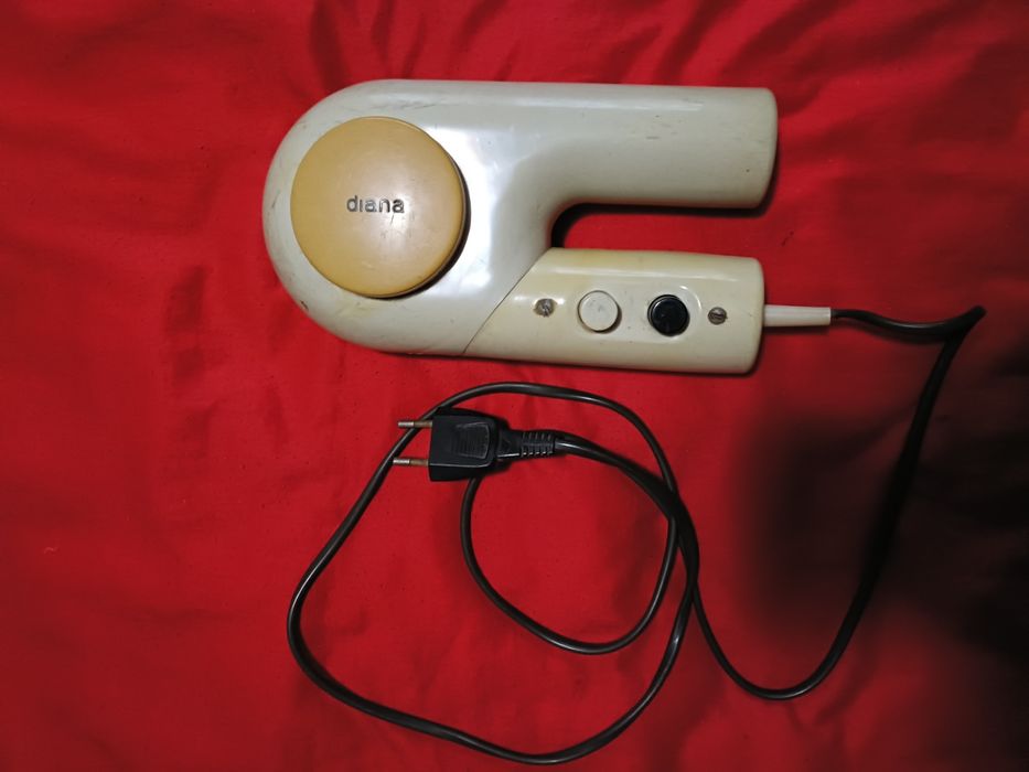 Diana,feon, uscător de păr