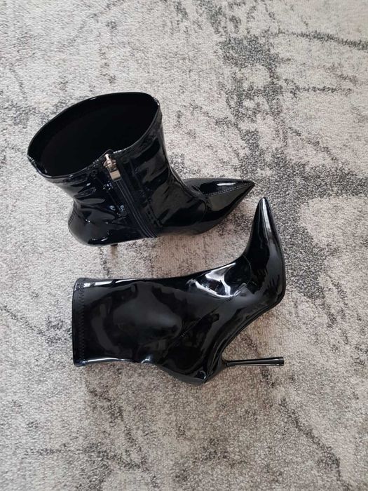 Botine din piele lacuita Migato