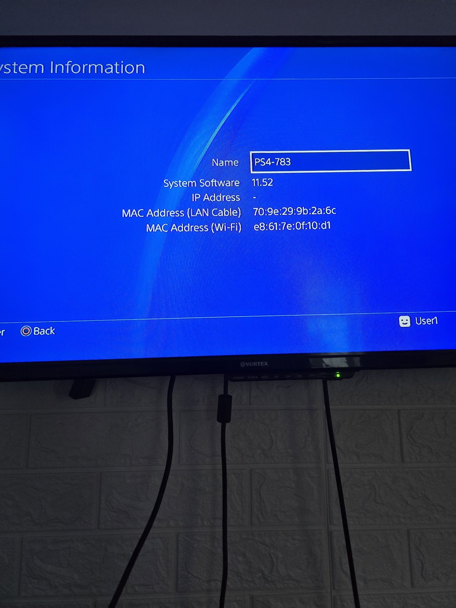 Consola playstation 4 plus jocuri