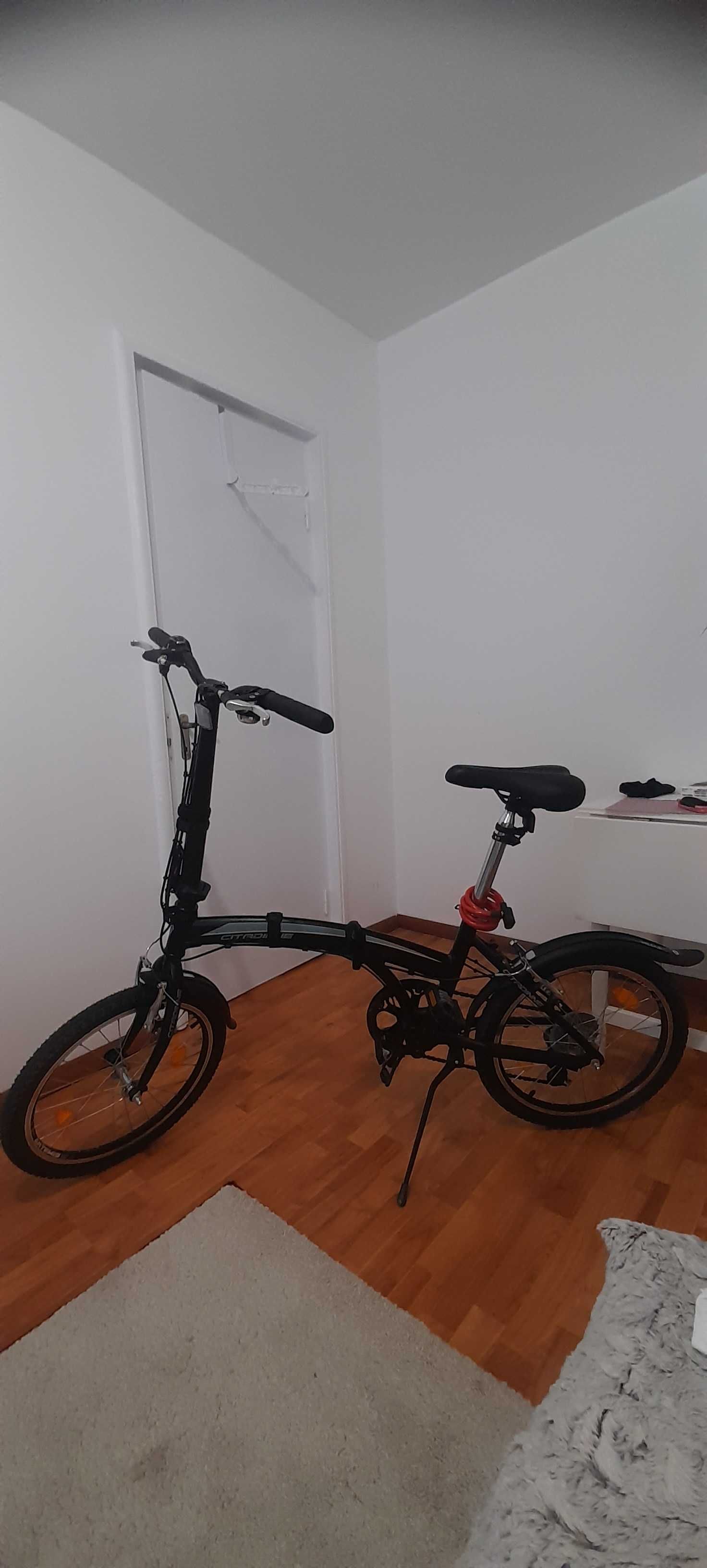 Bicicleta pliabila