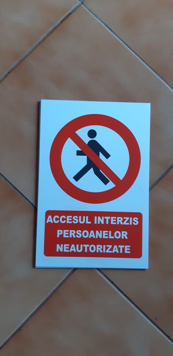 Placute  Avertizare pericole interzise