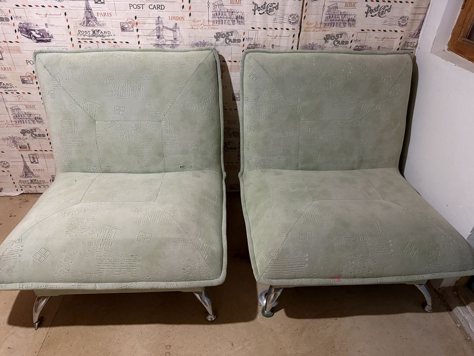 Продам два бу кресла
