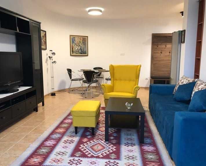 Дава се под наем Двустаен апартамент в София, Център - 60 кв.м за 650 € - Снимка #1