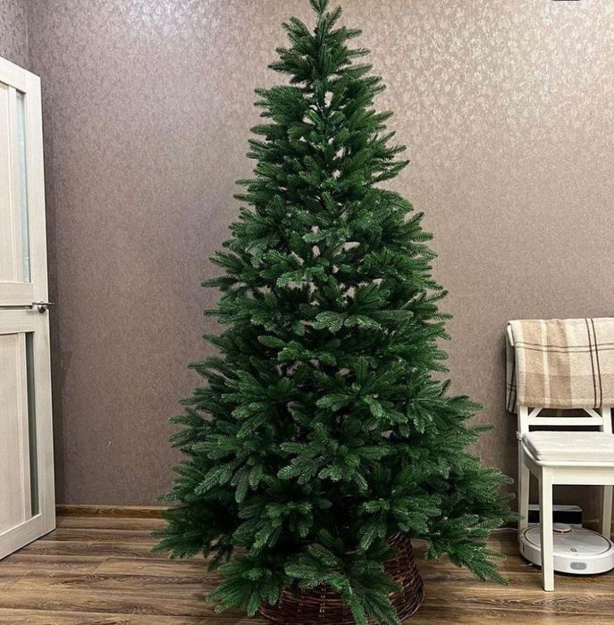 Новогодние ёлки со склада