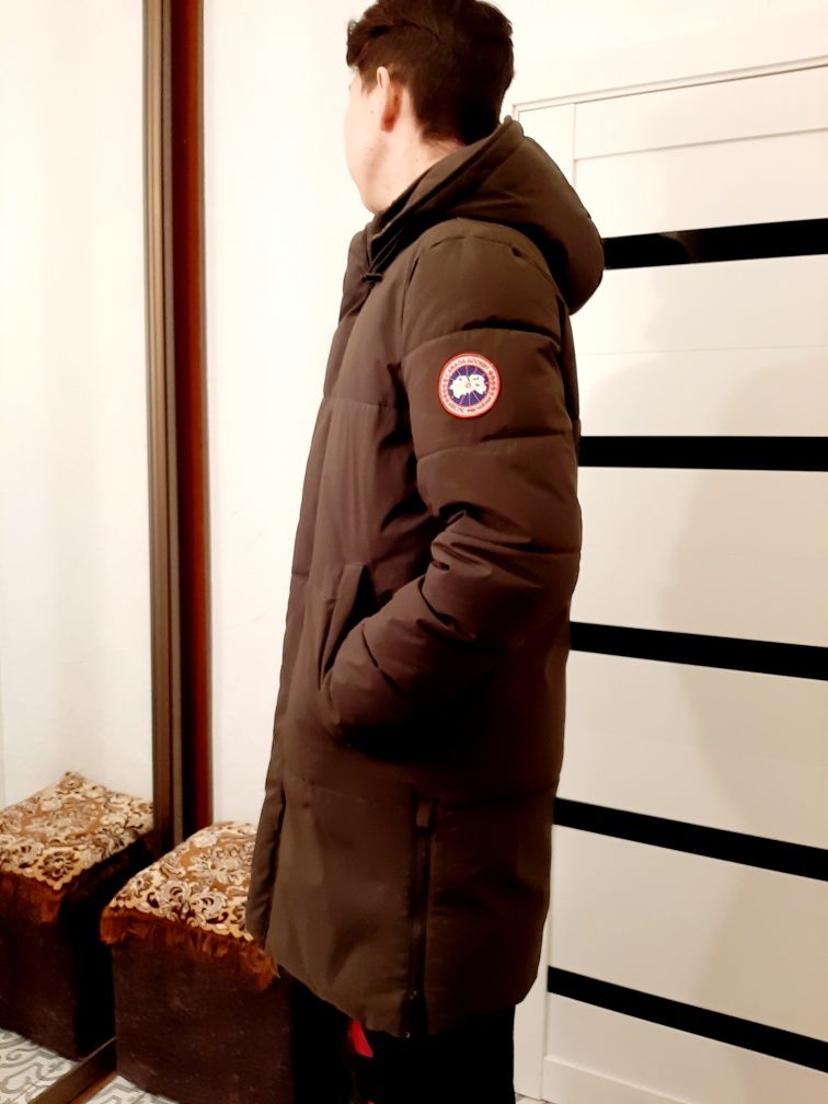 Куртка мужская длинная..размер М/L..до 48
